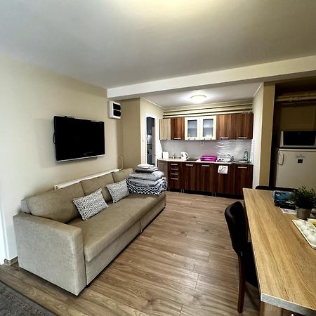 City Apartman Nyiregyhaza Exterior photo